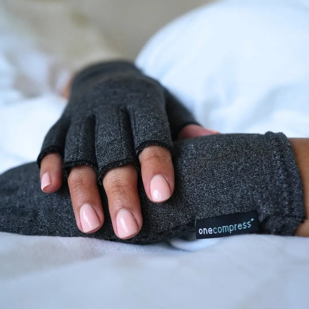 Premium Bamboo Compression Gloves