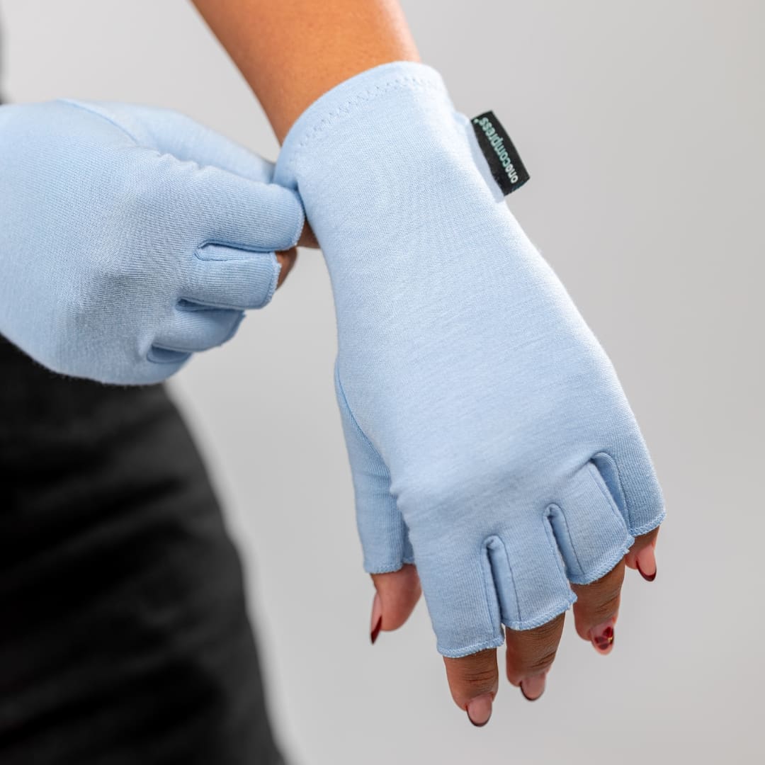 Premium Bamboo Compression Gloves